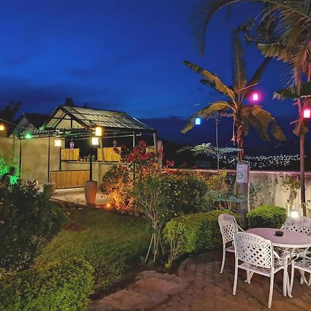 Yambi Guesthouse Kigali Dış mekan fotoğraf